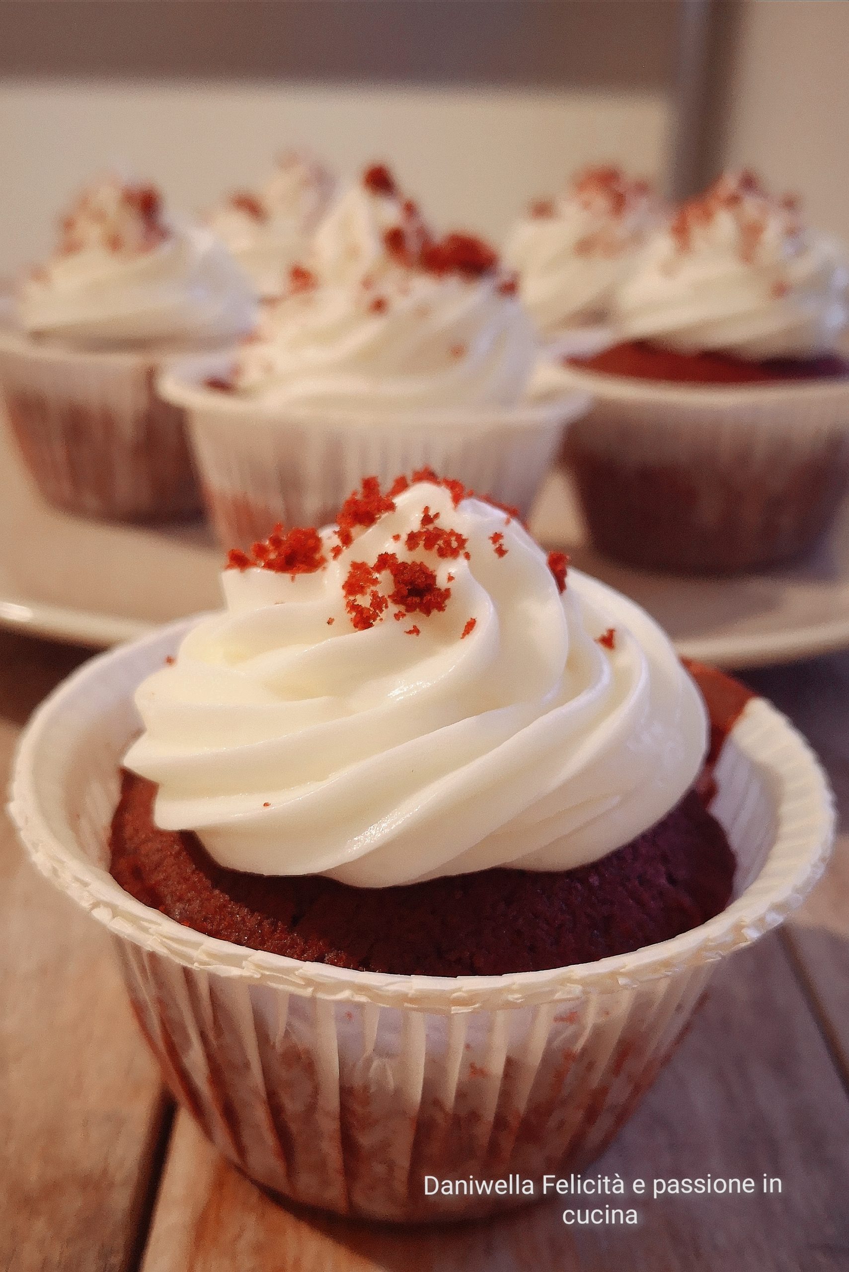 Red Velvet Cupcake – ricetta originale e il trucco per un rosso impeccabile